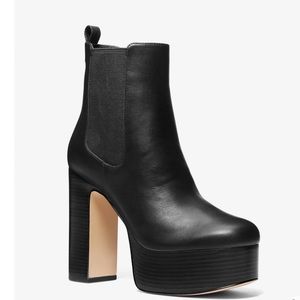 Michael Kors Natasha Boots - Gorgeous NWT